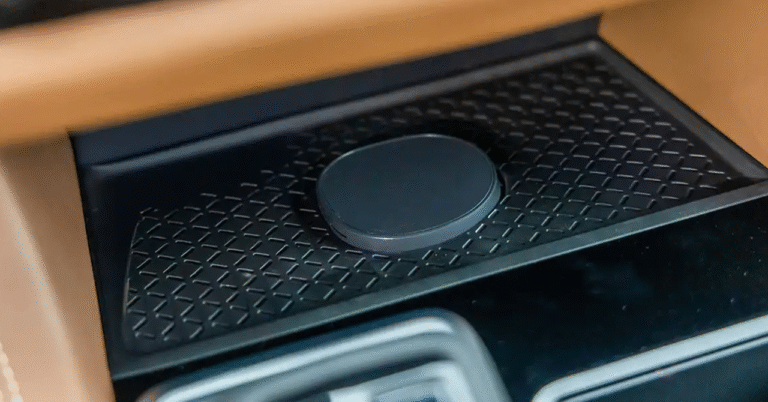 Nissan 升級車內科技 26 年式新車率先導入 Qi2 無線充電